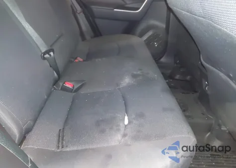 2019 Toyota Rav4 Le z USA, uszkodzony, nr VIN JTMF1RFVXKJ004116